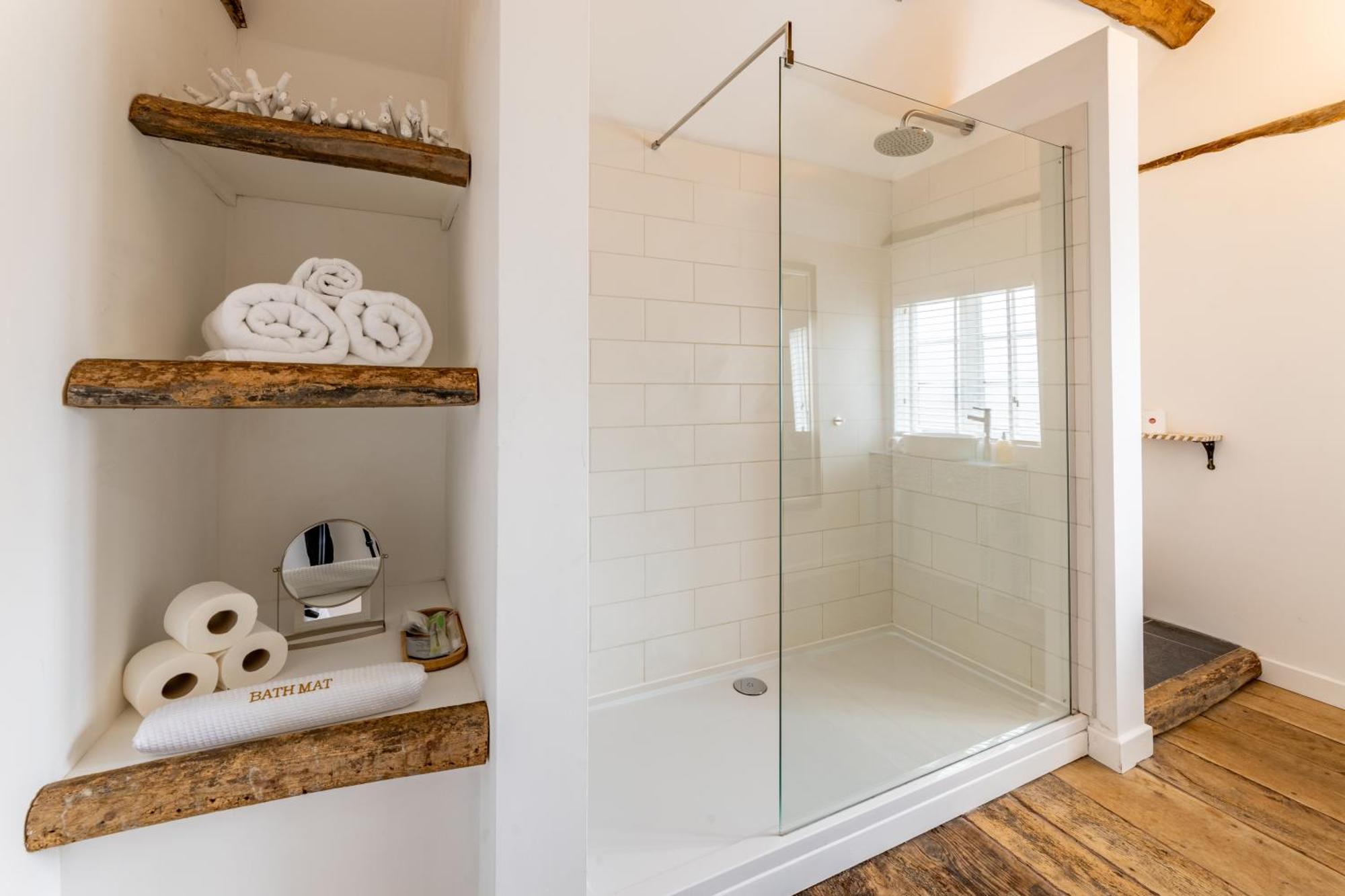 The Art Studio Henley-in-Arden Luaran gambar